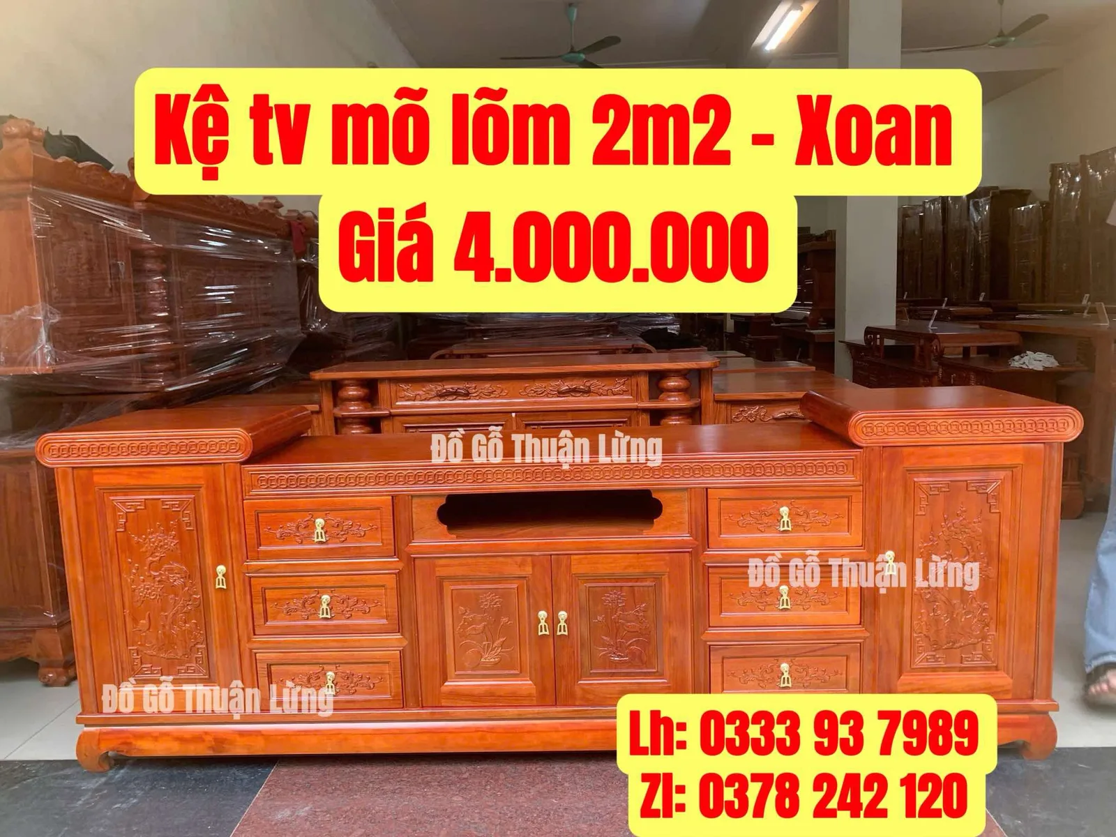Kệ tivi mõ lõm 2m2 gỗ xoan